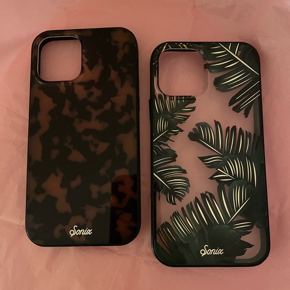 iPhone 12 case bundle (14 cases) - Picture 4 of 5